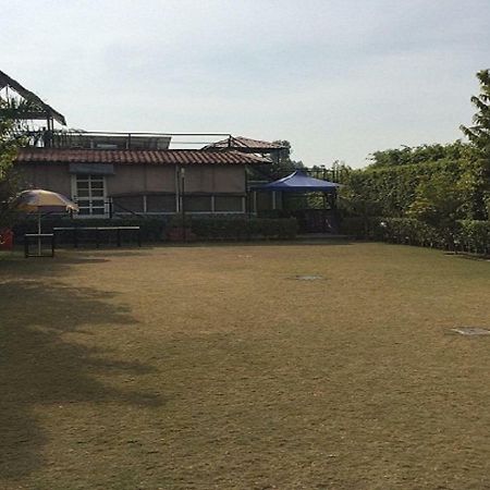 Ad Country Villa Noida Exterior foto